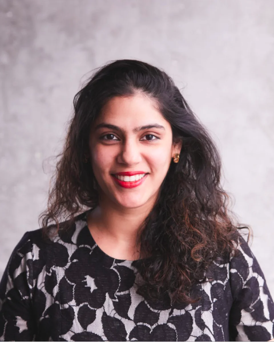 Portrait of Bani Malhotra, featured live speaker at the Q4 Women in Tech Summit